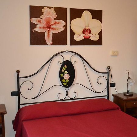 B&B La Ca Vecia Soragna Extérieur photo